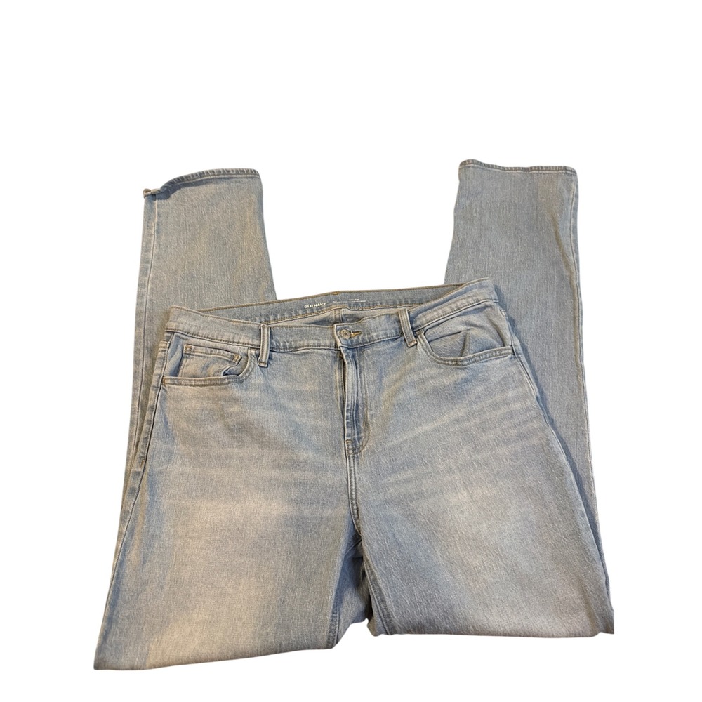Old Navy Wow Boyfriend Jeans Light Wash Mid-Rise Denim Size 14 Tall Blue